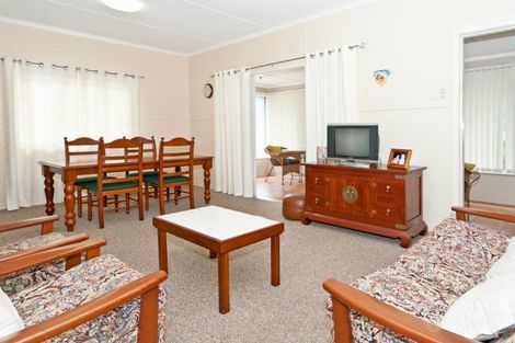 Property photo of 2A Caithness Street North Booval QLD 4304