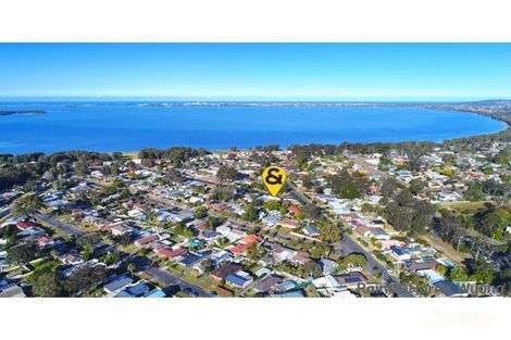 Property photo of 37 Windsor Road Berkeley Vale NSW 2261