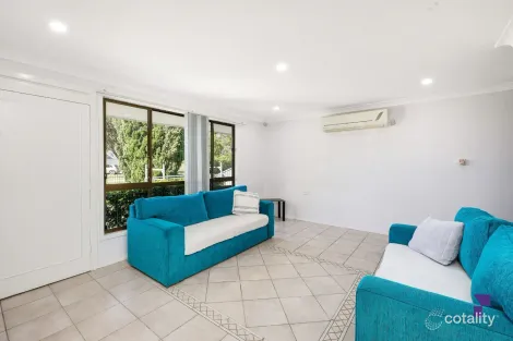 Property photo of 7 Van Dieman Crescent Fairfield West NSW 2165