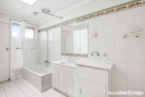 Property photo of 2/19 McComas Street Reservoir VIC 3073