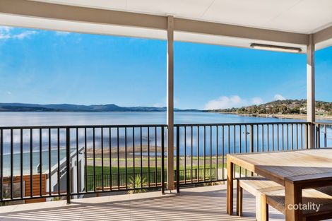 Property photo of 77 The Esplanade Oak Flats NSW 2529