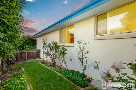 Property photo of 32 Spica Street Giralang ACT 2617