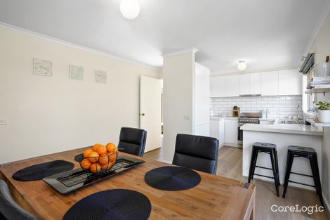 Property photo of 1/3 Natika Court Grovedale VIC 3216