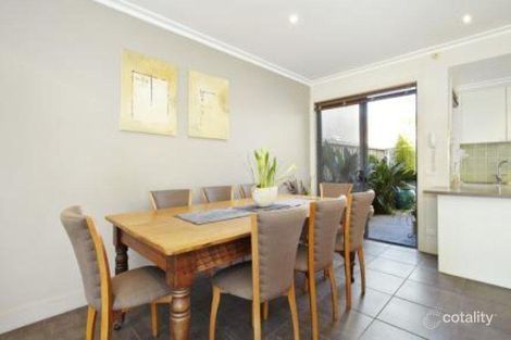 Property photo of 3/10 Small Street Hampton VIC 3188