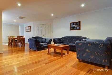 Property photo of 16 Grey-Smith Gardens Woodvale WA 6026