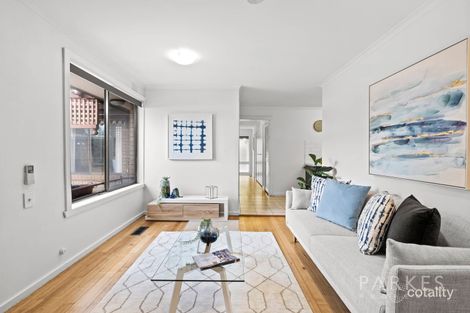 Property photo of 2/343 George Street Doncaster VIC 3108