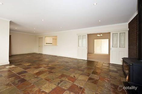 Property photo of 1/4 Brooks Crescent Diamond Creek VIC 3089