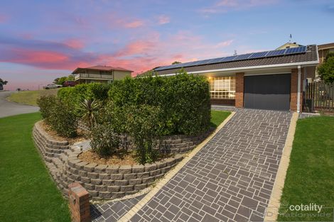 Property photo of 17 Baker Drive Tenambit NSW 2323