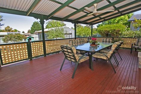 Property photo of 82 Tichborne Crescent Kooringal NSW 2650