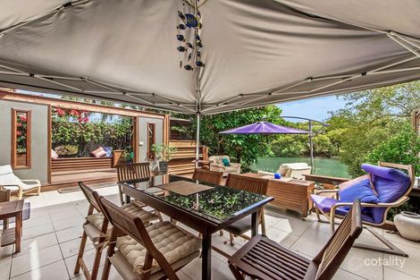 1/5 Royal Palm Ct, Southport, QLD 4215