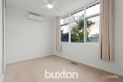Property photo of 69 Seaford Grove Seaford VIC 3198