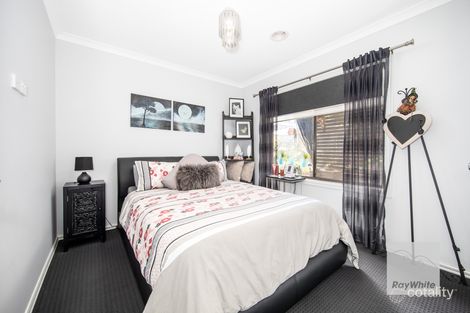 Property photo of 22 Fergus Street Thornhill Park VIC 3335