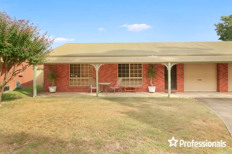 Property photo of 9/25 Darri Street Glenfield Park NSW 2650