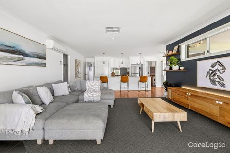 Property photo of 8 Willowbrae Way Bannockburn VIC 3331
