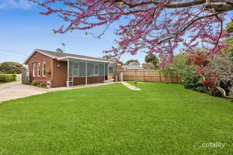 Property photo of 46 Curlew Crescent Norlane VIC 3214