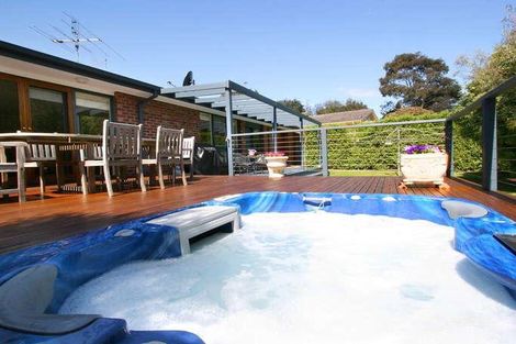 10 Rutland Ave, Mount Eliza, VIC 3930