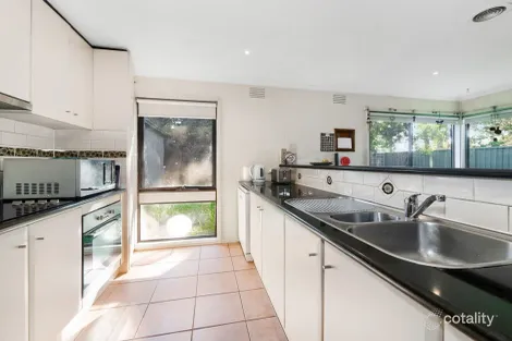 Property photo of 5 Kraft Court Pakenham VIC 3810