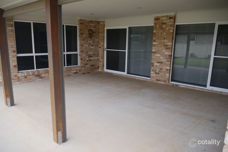 Property photo of 3 Dingle Close Kingaroy QLD 4610