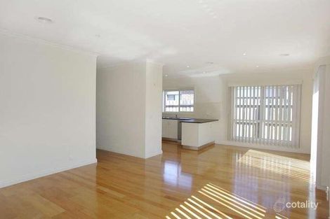 Property photo of 25 Paratone Crescent St Albans Park VIC 3219