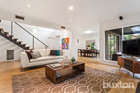 Property photo of 17 Parkview Crescent Hampton East VIC 3188