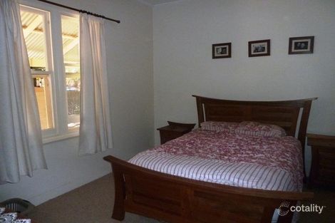 Property photo of 13 Third Street Loxton SA 5333