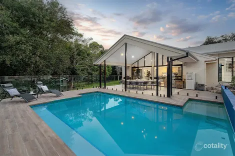 Property photo of 35 Bellbird Place McDowall QLD 4053