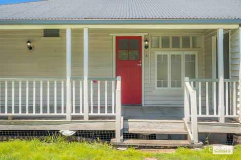 Property photo of 4 Raglan Street Mount Larcom QLD 4695