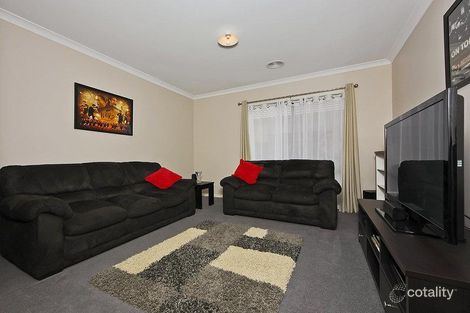 Property photo of 14 Watergum Avenue Craigieburn VIC 3064