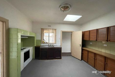 Property photo of 7 Cypress Avenue Brooklyn VIC 3012