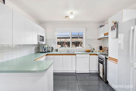 Property photo of 8 Freesia Court Whittington VIC 3219