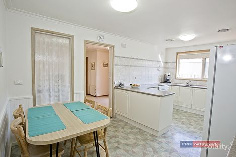 Property photo of 14 Leigh Street Werribee VIC 3030