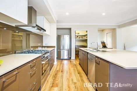 Property photo of 11 Buckland Boulevard Gisborne VIC 3437