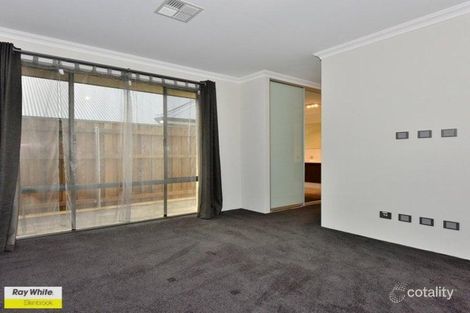 Property photo of 42 Adlington Way The Vines WA 6069