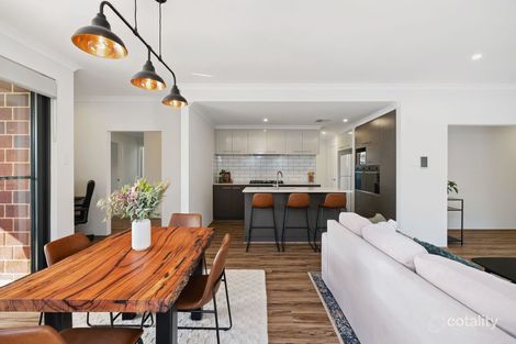 Property photo of 21 Queensbury Drive Dayton WA 6055