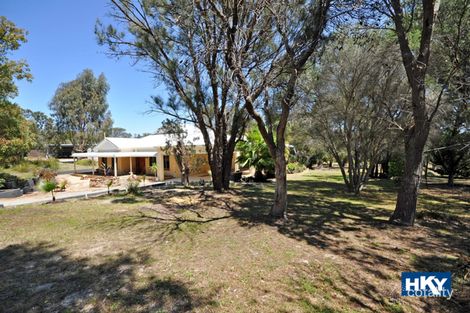 Property photo of 10 Lakelands Drive Gnangara WA 6077