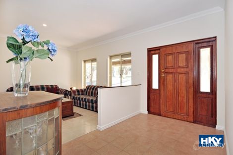 Property photo of 10 Lakelands Drive Gnangara WA 6077