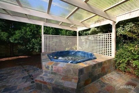 Property photo of 20 Jindabyne Court Lysterfield VIC 3156