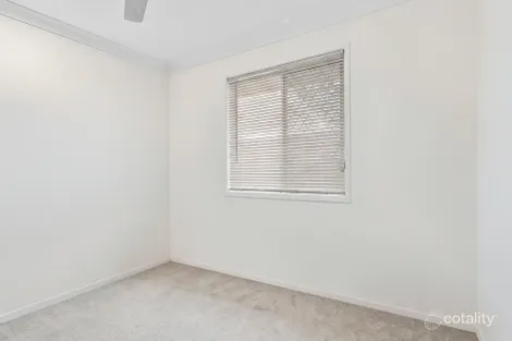 Property photo of 28 Lyndhurst Grove Tewantin QLD 4565