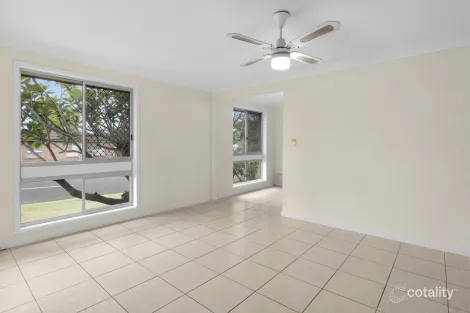 Property photo of 31 Blackbutt Way Barrack Heights NSW 2528