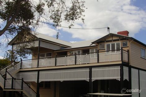 Property photo of 11 Waterloo Esplanade Wynnum QLD 4178