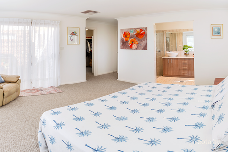 Property photo of 21 Kunzea Place Springvale NSW 2650