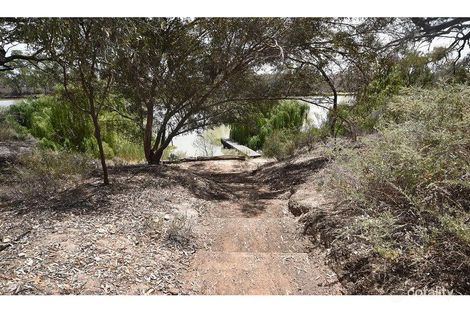 Property photo of 27 Herrmanns Landing Nildottie SA 5238