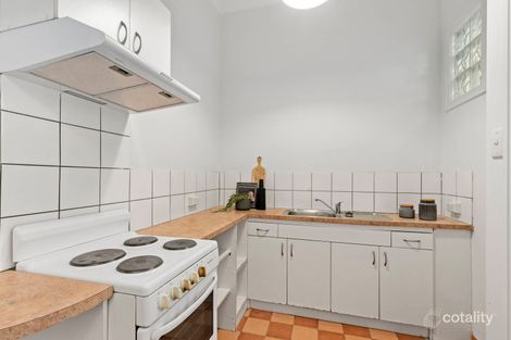 Property photo of 24/11-17 Park Street St Kilda West VIC 3182