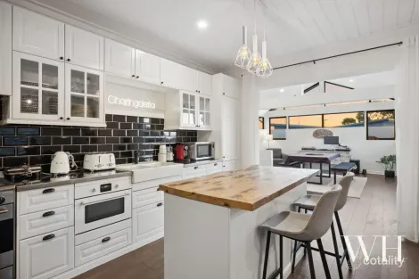 Property photo of 25 Minilya Avenue White Gum Valley WA 6162