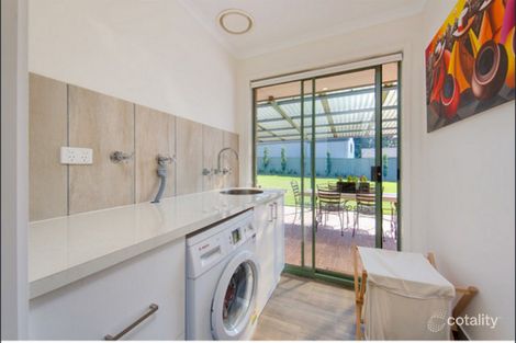 Property photo of 12 Pinnibar Court Thurgoona NSW 2640