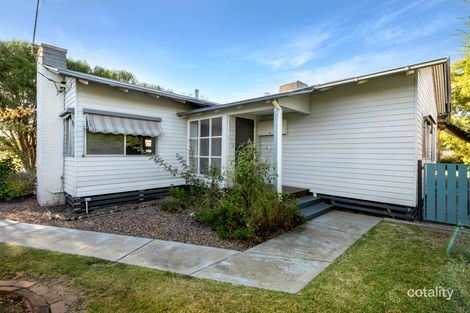 16 Elizabeth St, Benalla, VIC 3672
