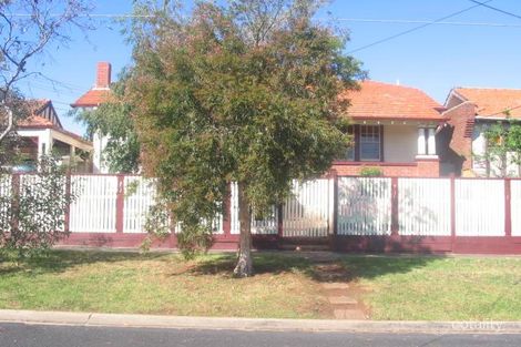 8 Louisville Ave, Pascoe Vale South, VIC 3044