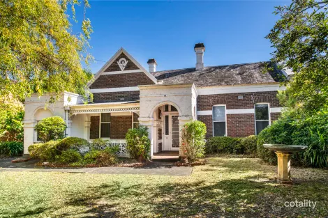 Property photo of 5 Wolseley Crescent Blackburn VIC 3130