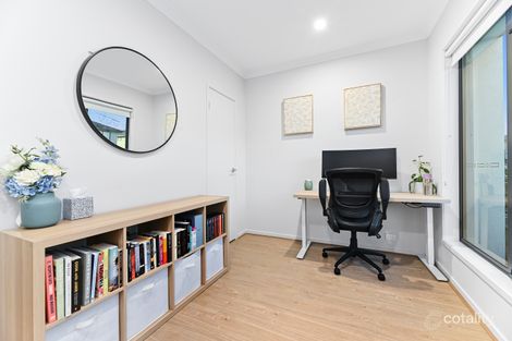 Property photo of 86A Picnic Avenue Clyde North VIC 3978
