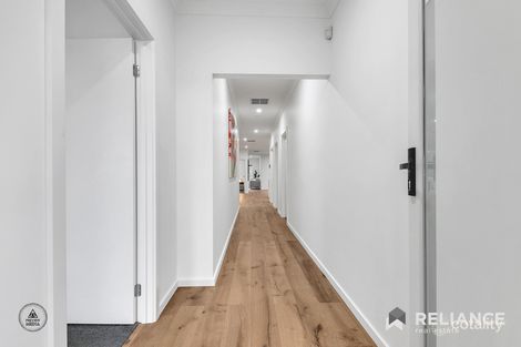 Property photo of 12 Legrange Crescent Fraser Rise VIC 3336
